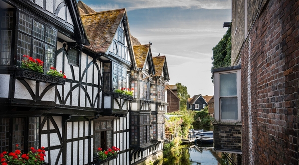 UNIVERSITY OF KENT - CANTERBURY
